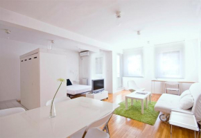 Miu Arena Apartment